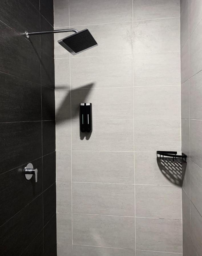Sky Cozy Troika Residence, 1 Bedroom 4-6 Pax, 2 Bedrooms 6-8 Pax, Pool Vew, Sky & City View, Free Parking, Pool, Unlimited Wifi & Netflix Кота Бару Екстериор снимка
