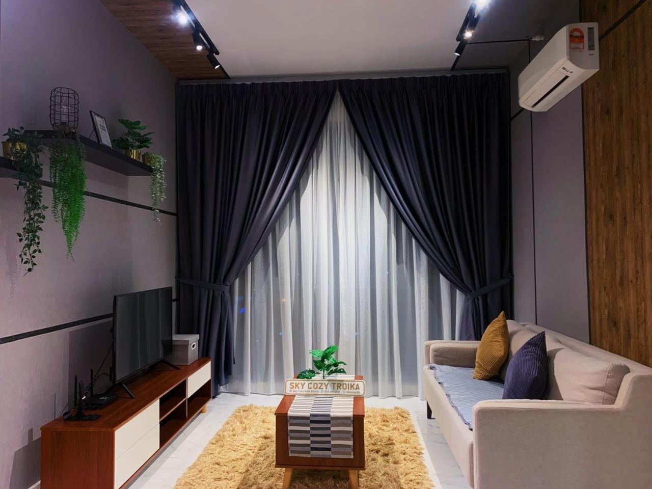 Sky Cozy Troika Residence, 1 Bedroom 4-6 Pax, 2 Bedrooms 6-8 Pax, Pool Vew, Sky & City View, Free Parking, Pool, Unlimited Wifi & Netflix Кота Бару Екстериор снимка