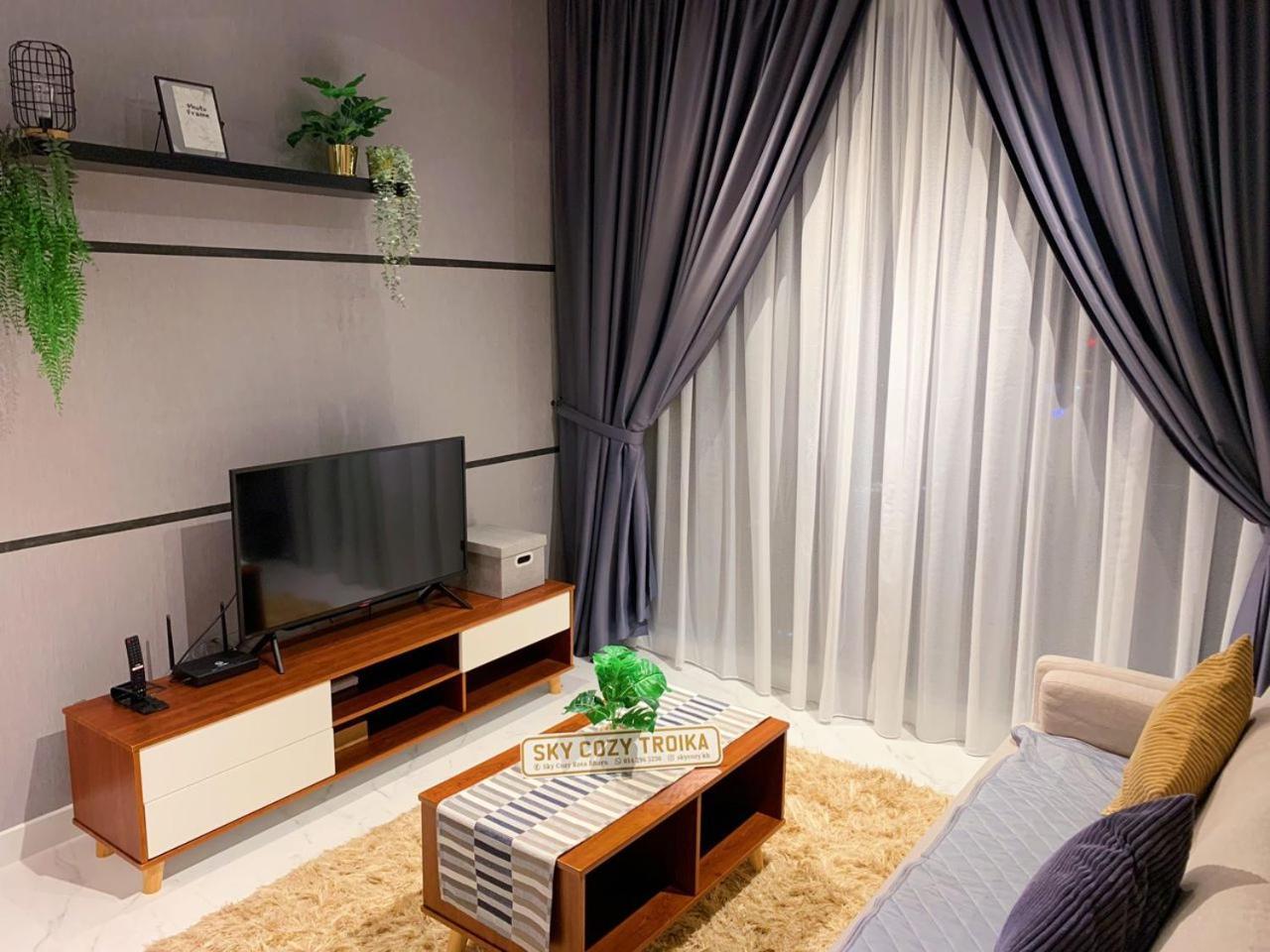 Sky Cozy Troika Residence, 1 Bedroom 4-6 Pax, 2 Bedrooms 6-8 Pax, Pool Vew, Sky & City View, Free Parking, Pool, Unlimited Wifi & Netflix Кота Бару Екстериор снимка