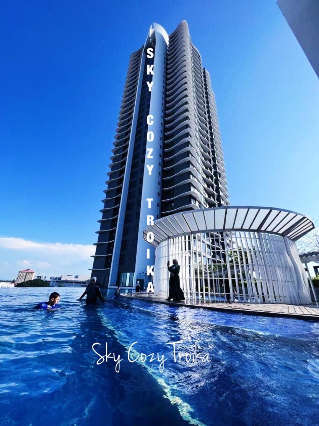Sky Cozy Troika Residence, 1 Bedroom 4-6 Pax, 2 Bedrooms 6-8 Pax, Pool Vew, Sky & City View, Free Parking, Pool, Unlimited Wifi & Netflix Кота Бару Екстериор снимка